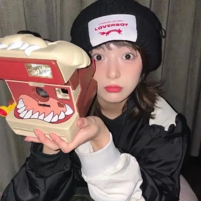 妳俩没有明天